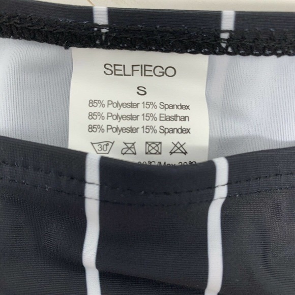SelfieGo Black Pinstripe Bikini‎ Bottoms Small New - Picture 3 of 3